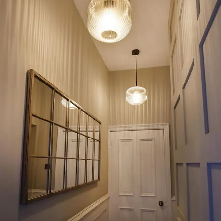 65 Monkgate Sleeps 10 With Parking Semesterbostad *